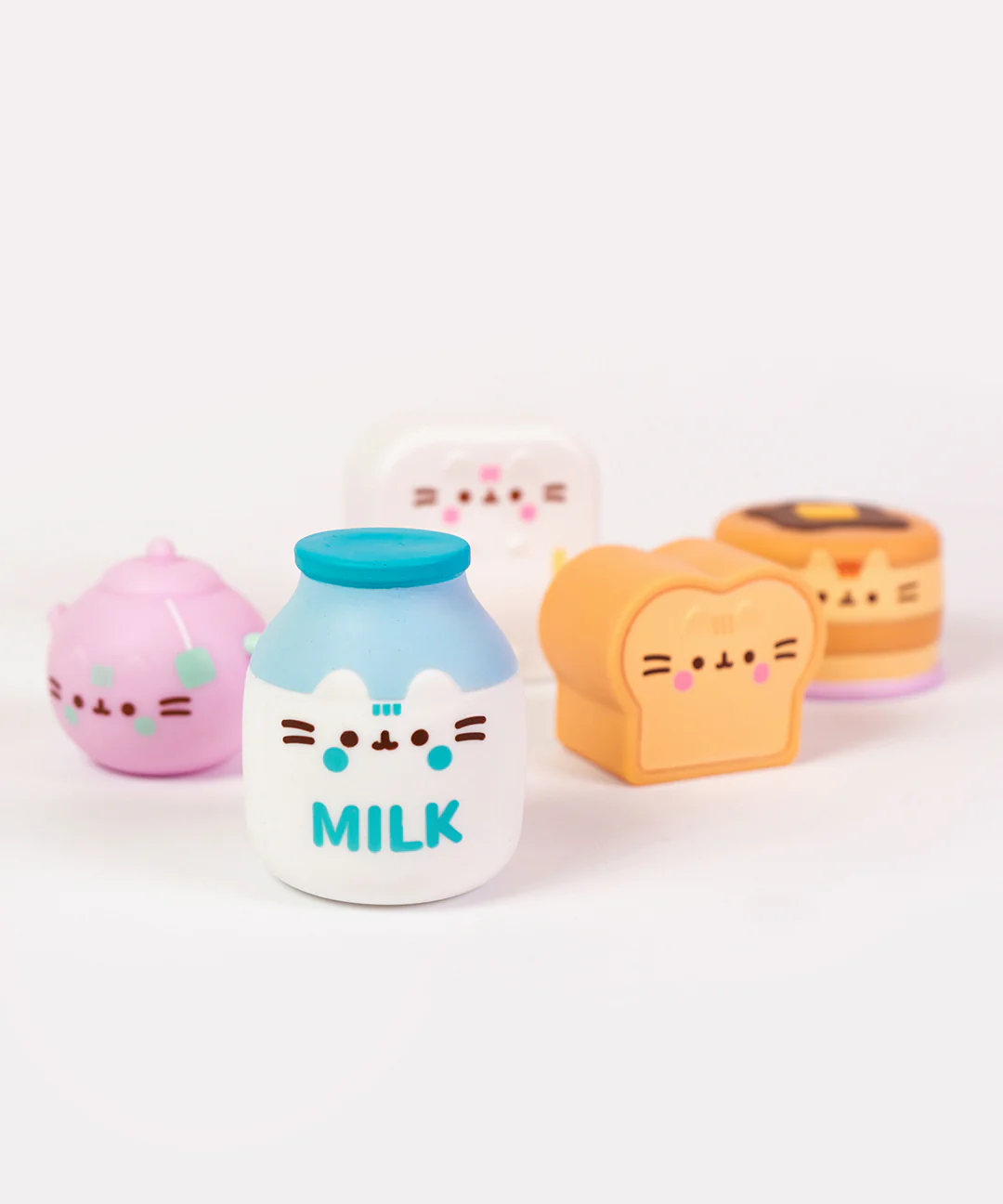 Pusheen's Kitchen Surprise Squishy - Image 3